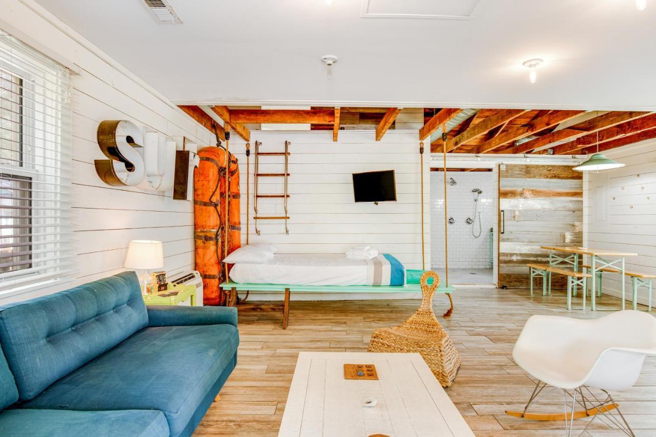 This Place Cottage B Folly Beach Exteriör bild
